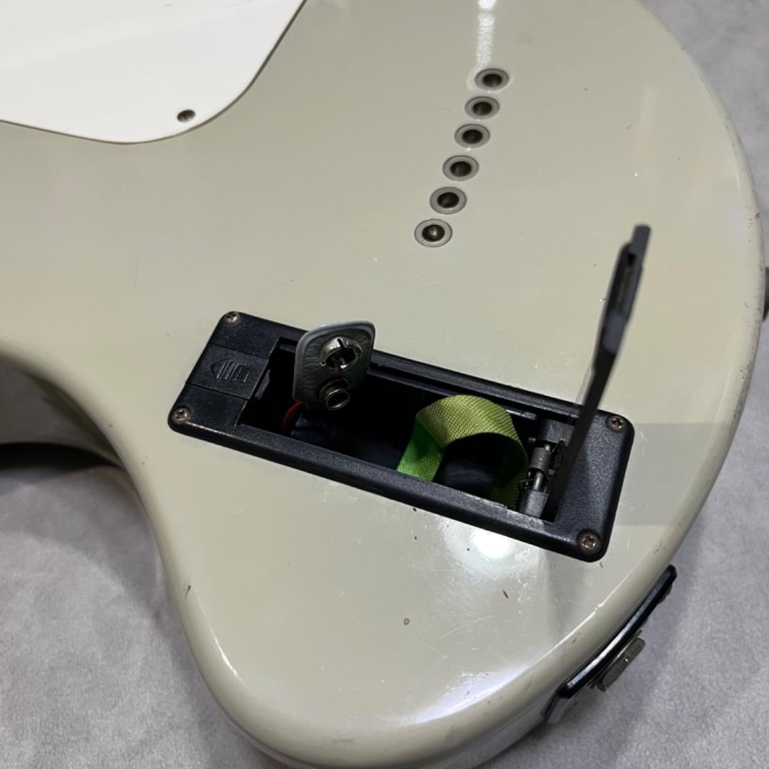 FERNANDES ZO-III グレー系 ゾーさん　ZO-3　アンプ内蔵