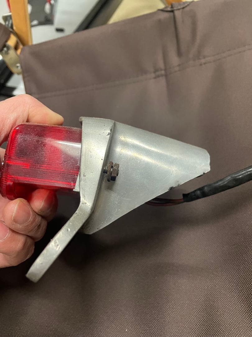 期間限定値下げ　Bates ハーレー　ベイツ トライアンフ　テールランプ