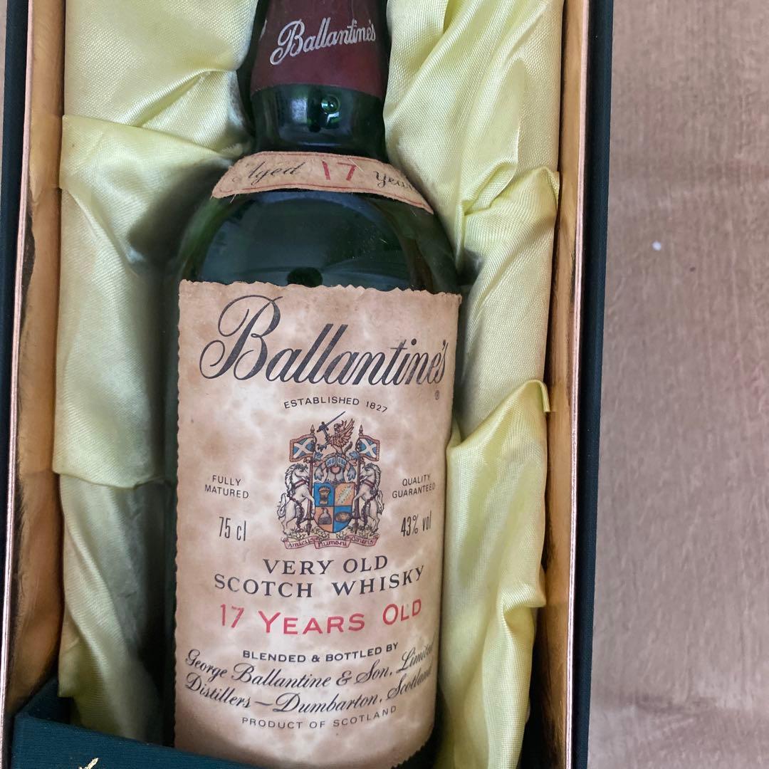 バランタイン　17年　750ミリリットル　　木箱入り
