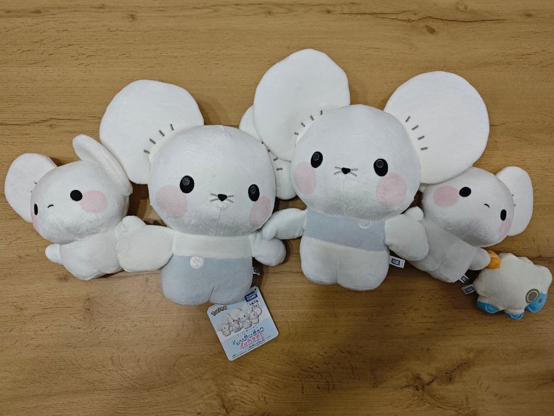 タカラトミー　いつの間にか進化！？　イッカネズミ　ぬいぐるみ