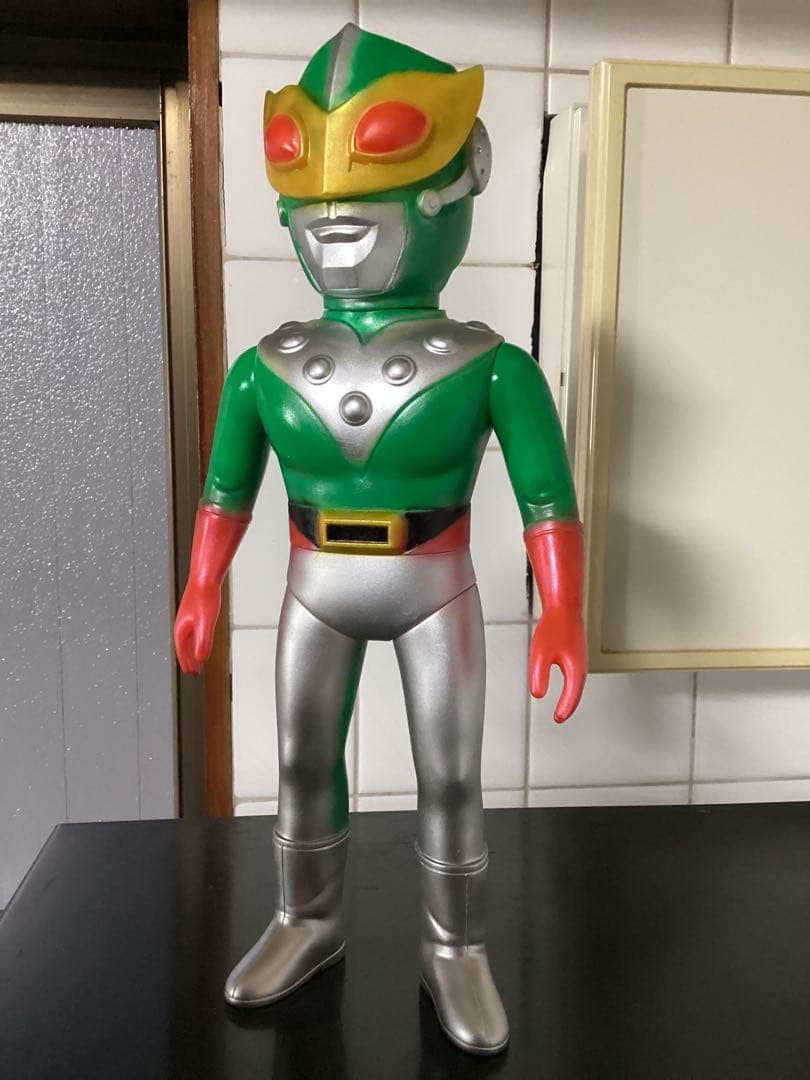 サンダーマスク　無版権品　ポピー風彩色スプレー　現状渡し　面取れ　マジュー