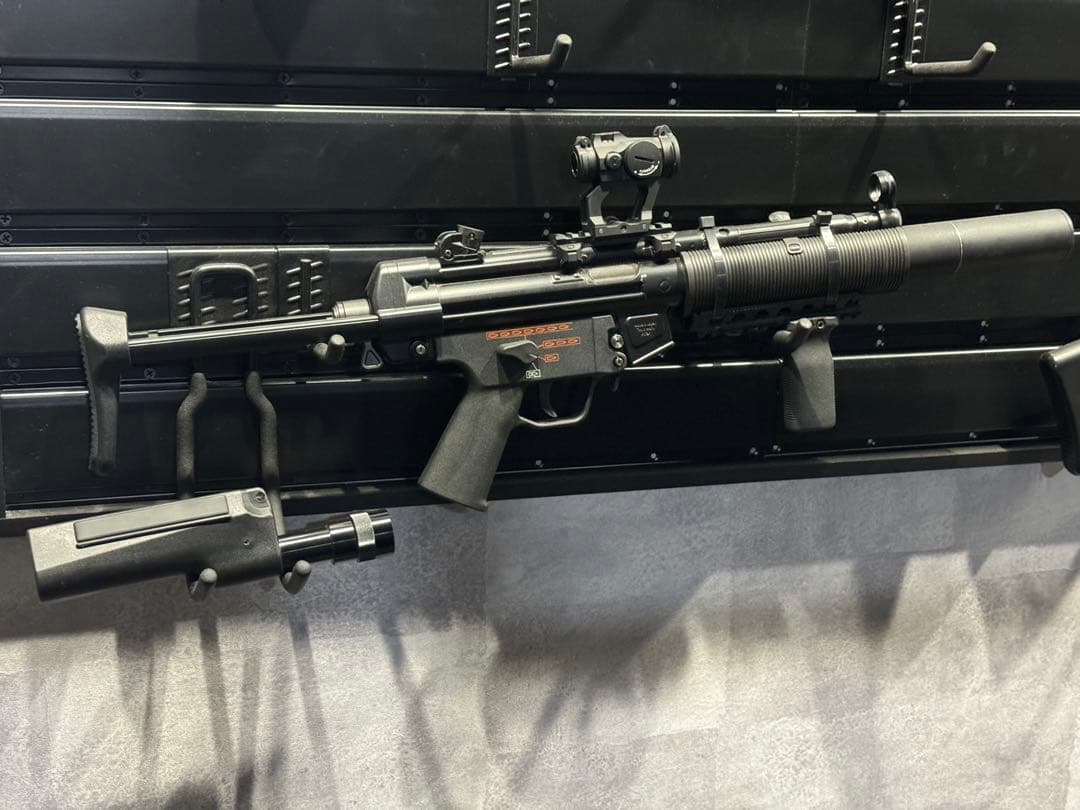 東京マルイ 次世代電動ガン MP5 SD6仕様