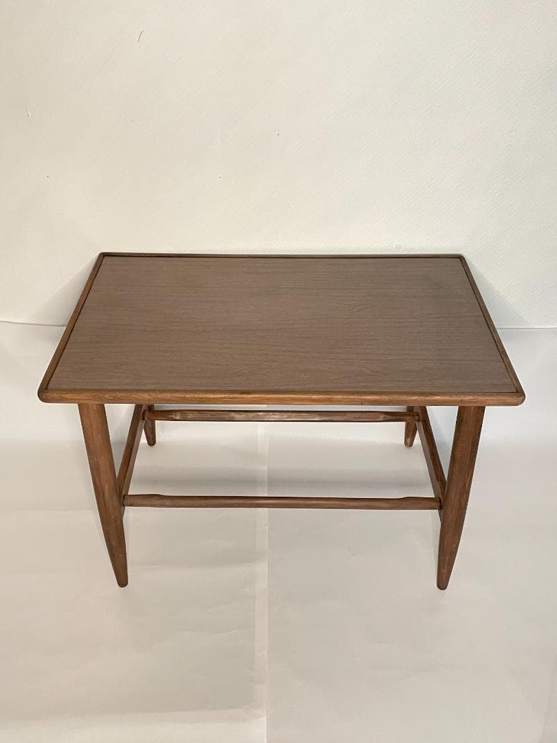 【アンティーク】　コーヒーテーブル　ブラウン　木製