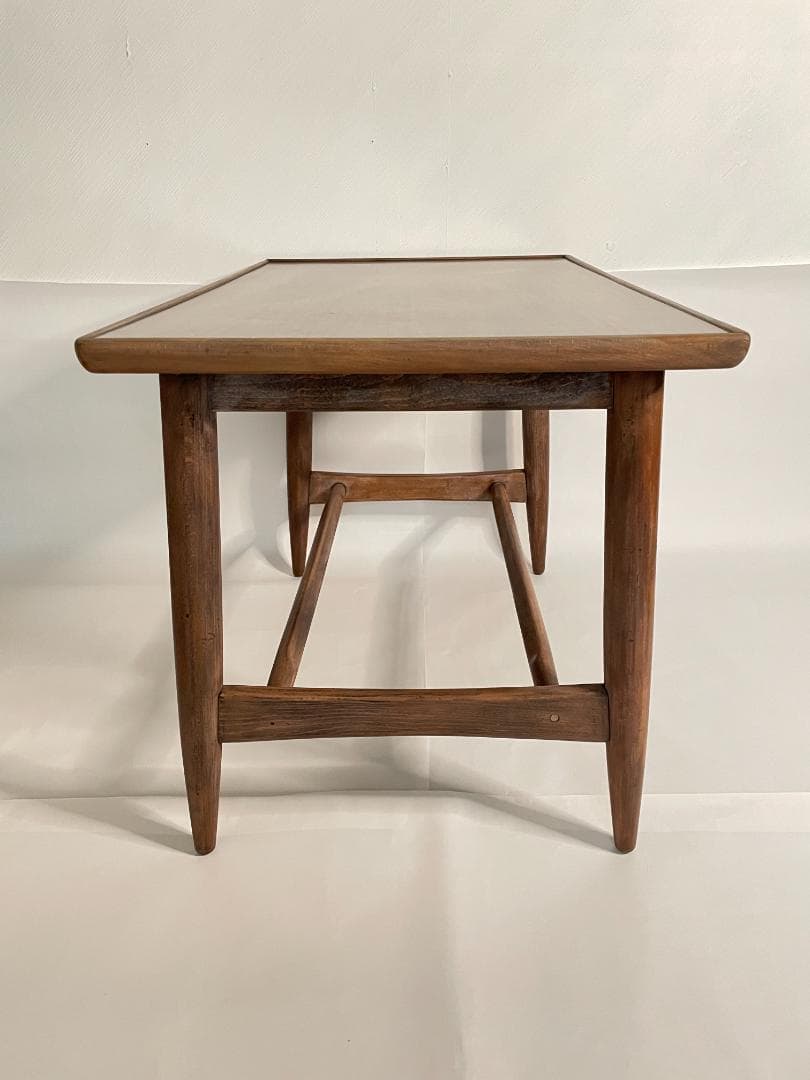 【アンティーク】　コーヒーテーブル　ブラウン　木製