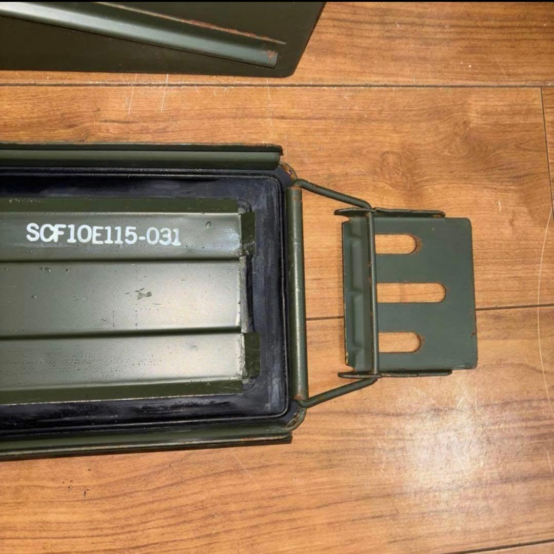 米軍　実物　AMMO BOX 40mm 32CARTRIDGES 弾薬箱