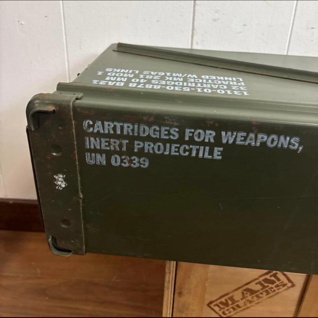 米軍　実物　AMMO BOX 40mm 32CARTRIDGES 弾薬箱