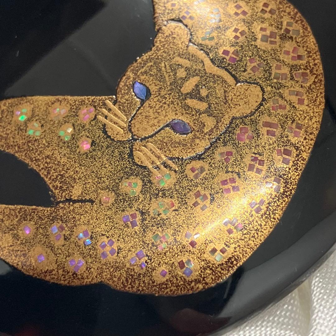 英成 作 べっこう 彪 ブローチ ヒョウ べっ甲 作家 箱入 美品