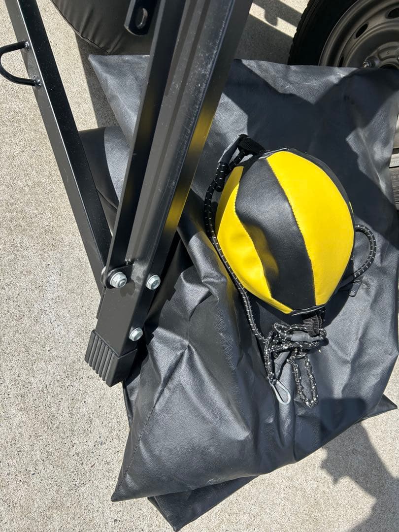 解体済　千葉県市川市引き取り　ボディメーカー】サンドバッグ、ファイティンスタンド