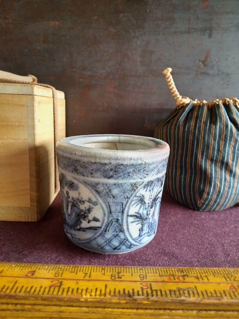 初期伊万里　百聞窯　窓絵香炉