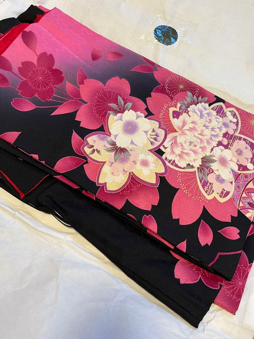 最終値下げ！振袖フルセット　黒とピンクの花柄