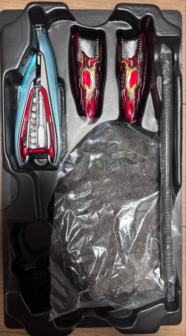 アイアンマン　マーク85 通常版&バトルダメージ版