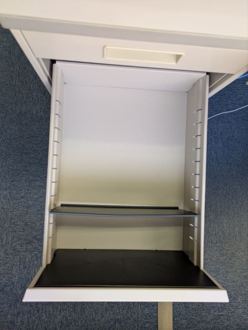 【愛知引取り限定】スチールデスク&引き出し&椅子セット