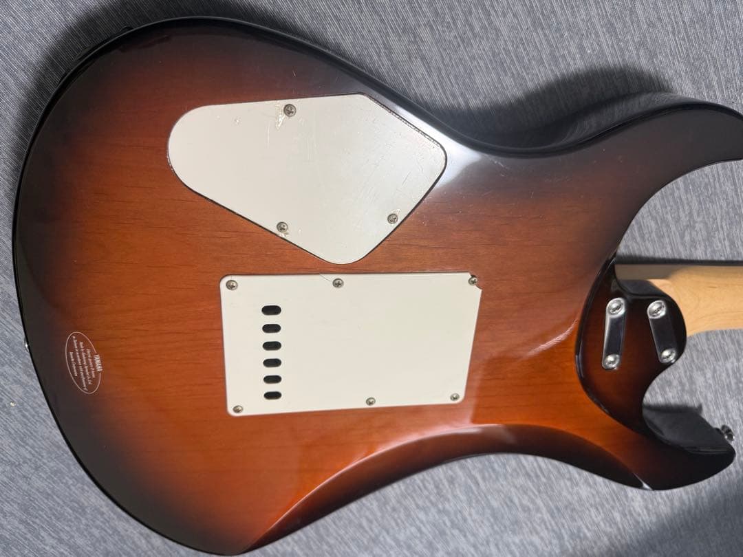 ギター YAMAHA Pacifica 604W