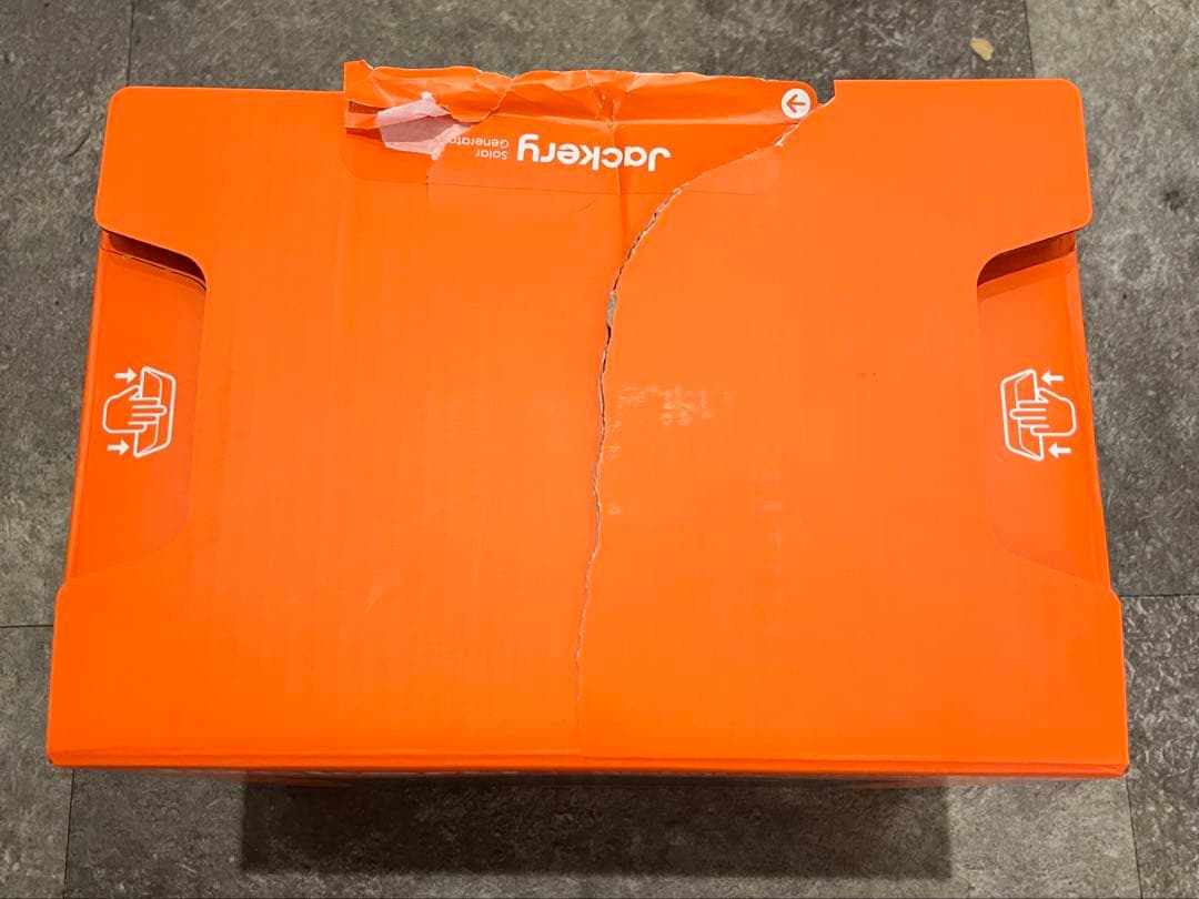 Jackery ポータブル電源 256Wh/300W