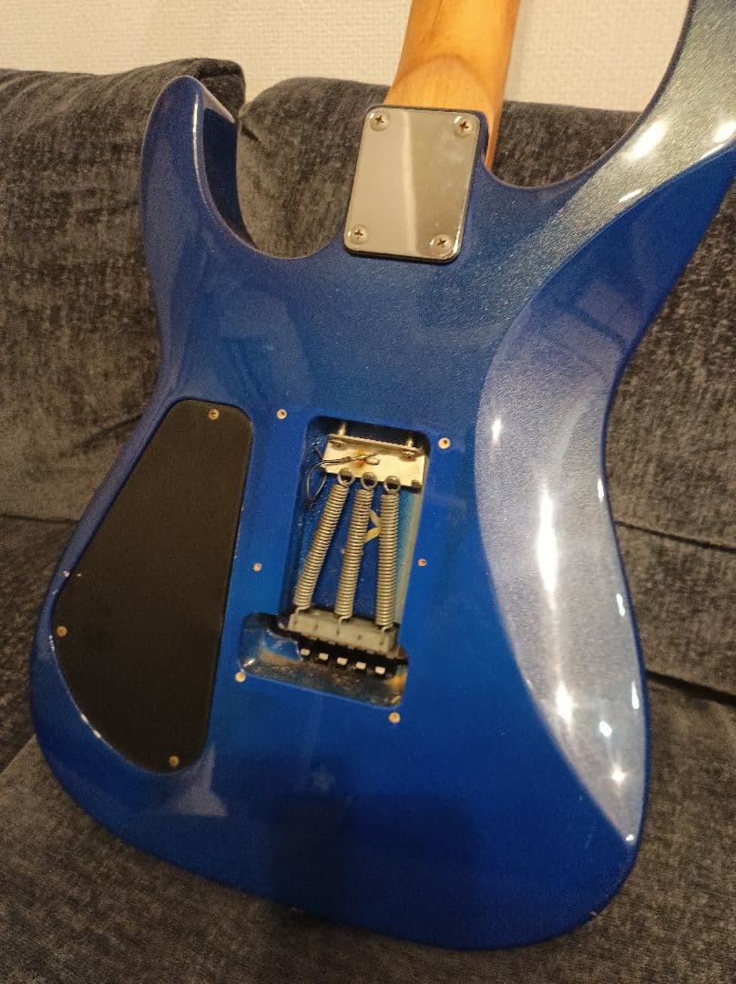 Charvel by JACKSONシャーベル　CDS-045　エレキギター希少