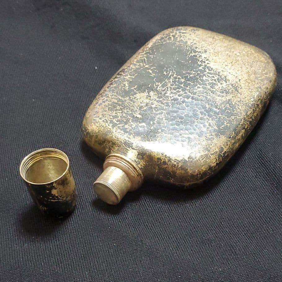 ウィスキーボトル