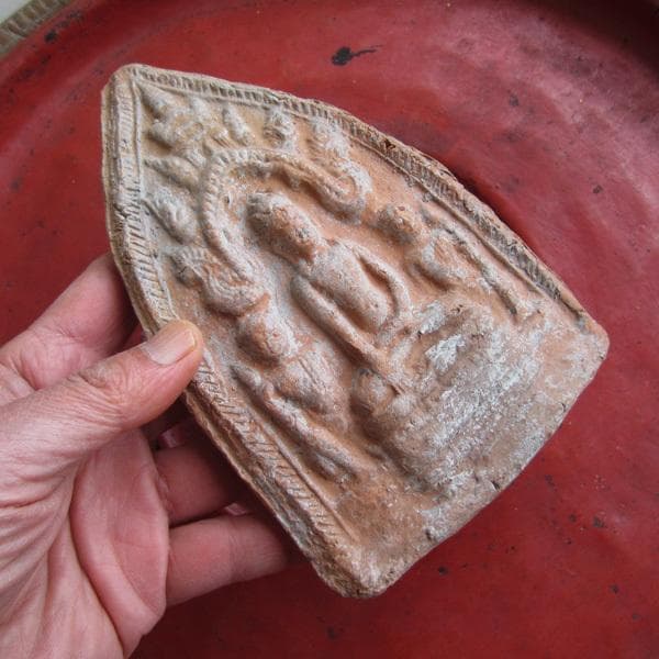 8～12世紀　大型　タイ　ハリプンチャイ陶製磚仏