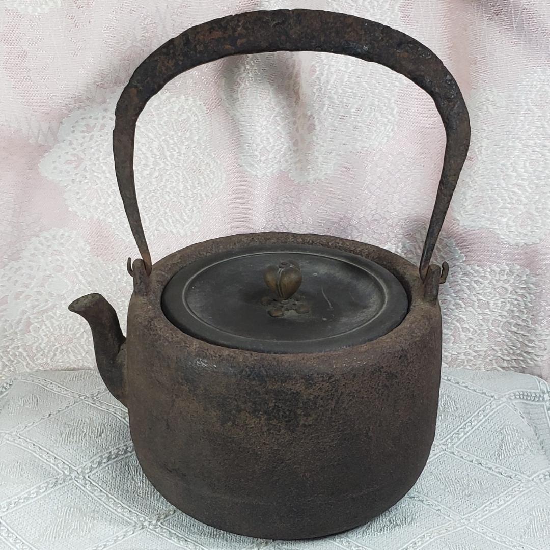 ◆龍文堂 安之介 胴縦銘 道安型 鉄瓶◆検）亀文堂 雨宮宗 金寿堂 光玉堂