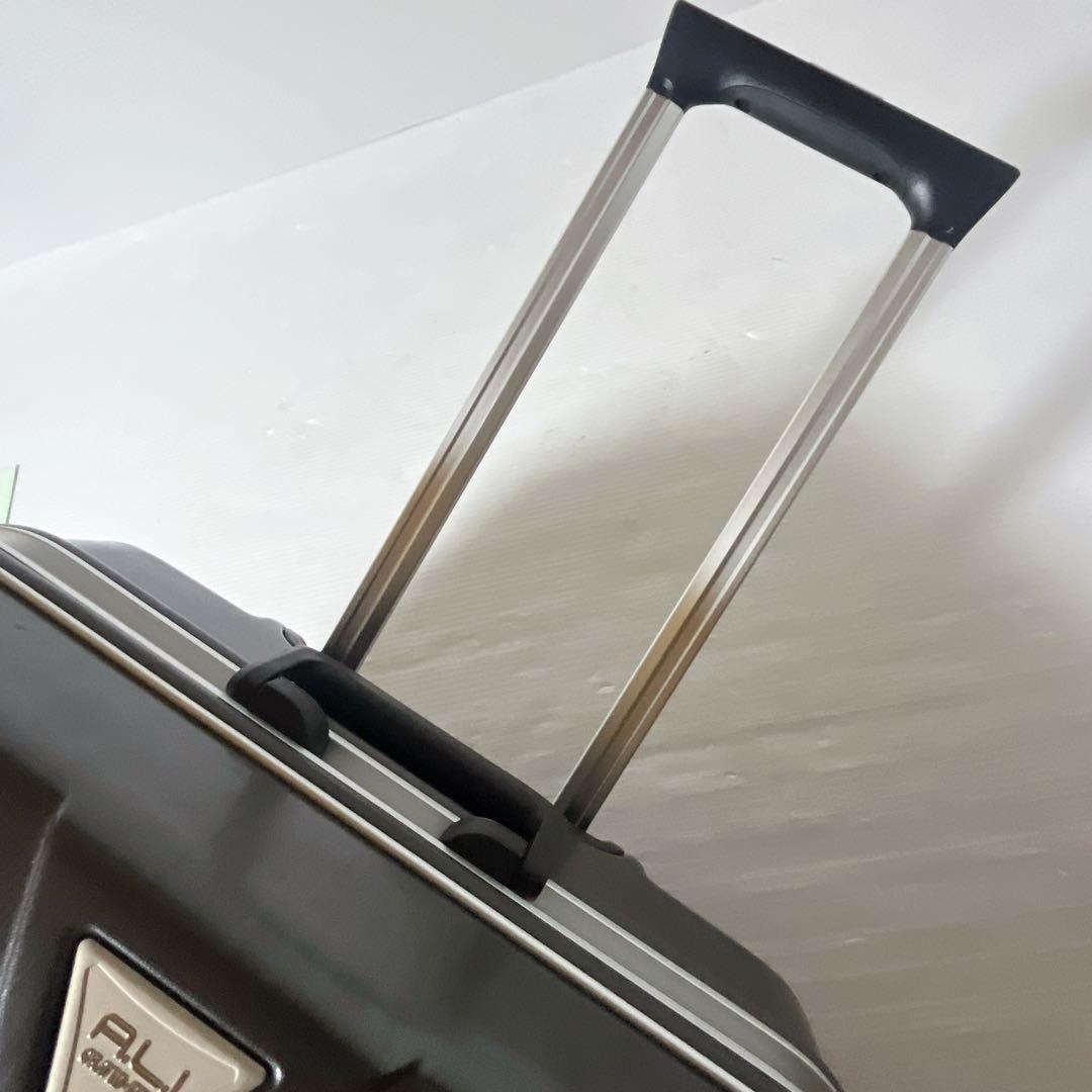 アジアラゲージ イケかる 85L キャリーケース ブラック　A.L.I