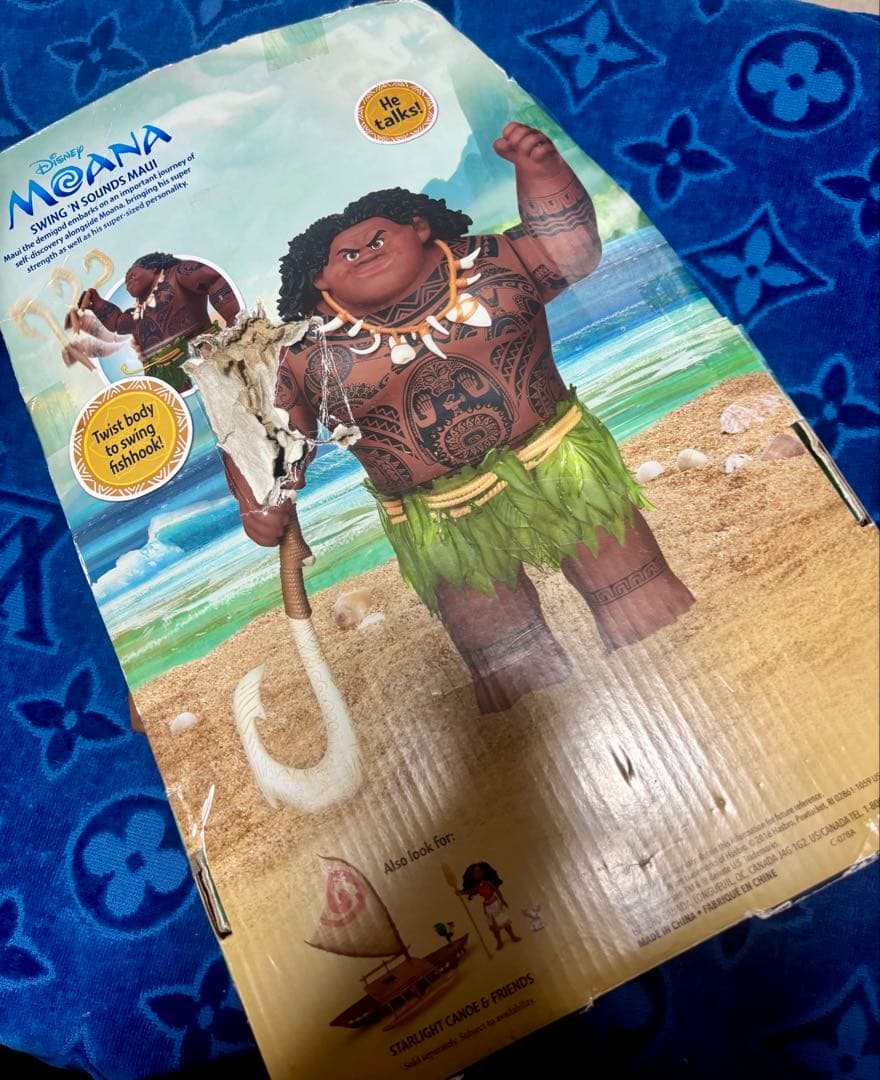 日本未入荷⭐︎アウラニディズニー⭐︎マウイ　フィギュア　モアナと伝説の海