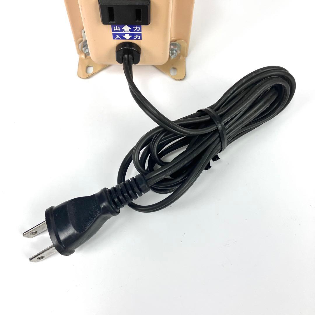 NDF-1500-U　NDF-550-U　日章工業　ダウントランス　変圧器