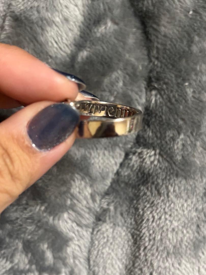 vivienne westwood オーブリング　リボン