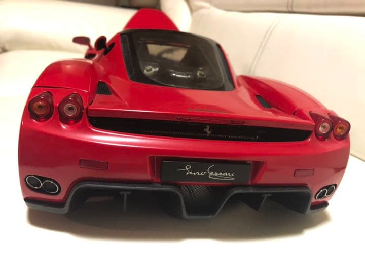 エンッオフェラーリ完成品/DeAGOSTINI