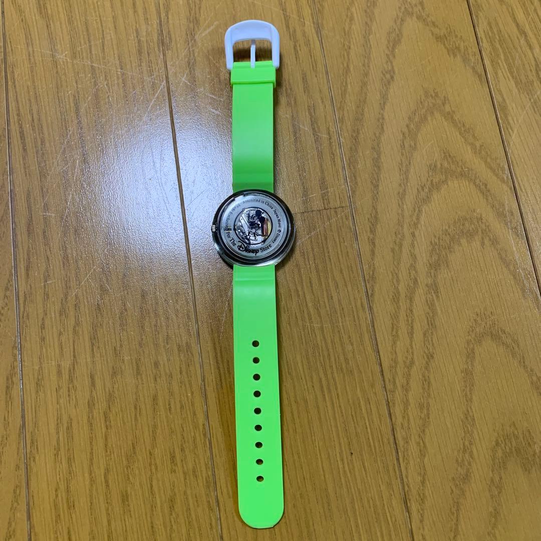 ディズニーストア 腕時計 ミッキー 黄緑