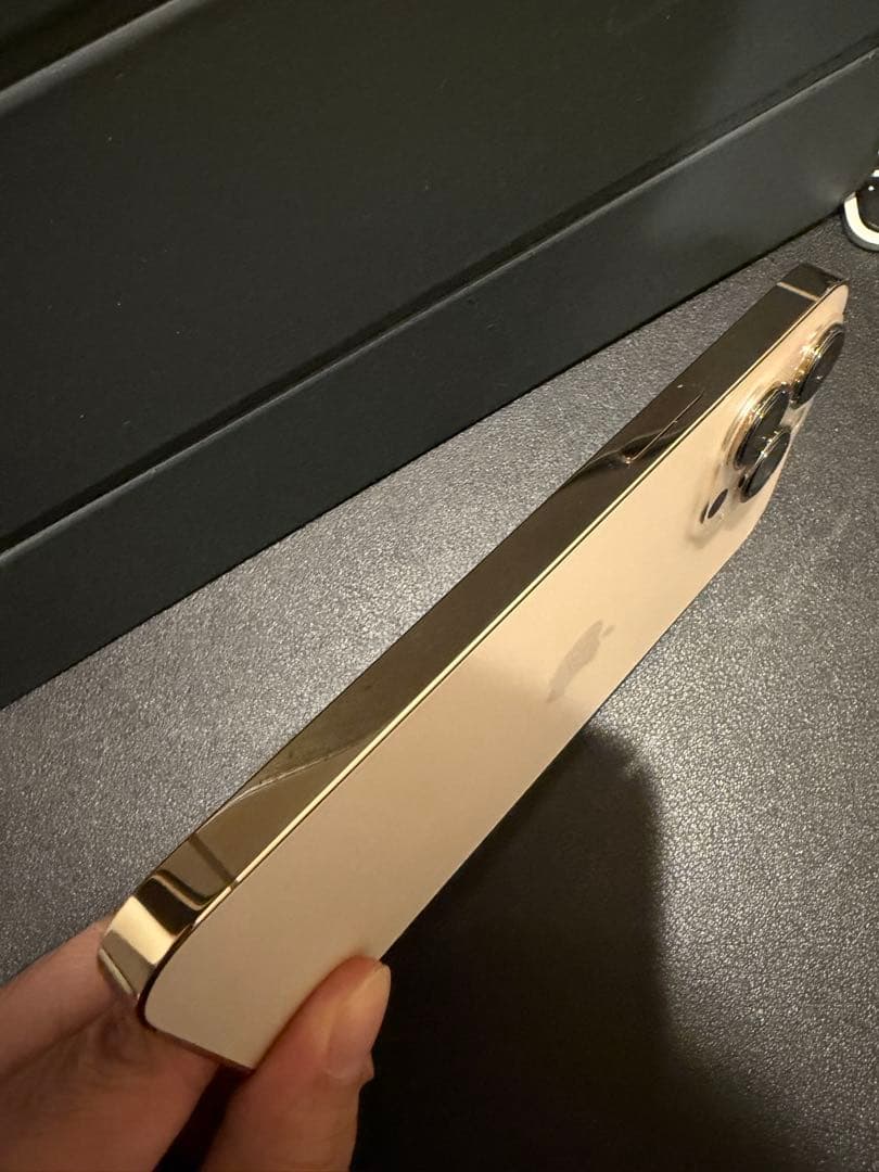 ［美品］Apple iPhone 13 Pro ゴールド 本体128GB箱あり