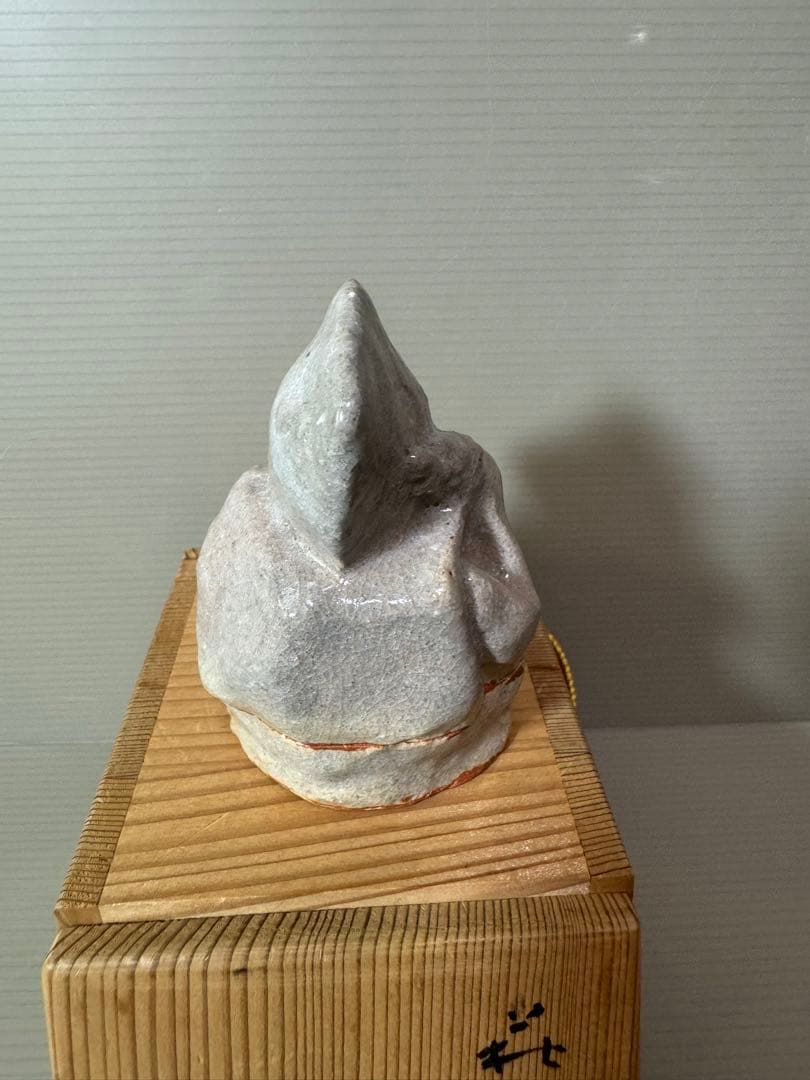 2756 萩焼　野坂康起作　猿舞　香合