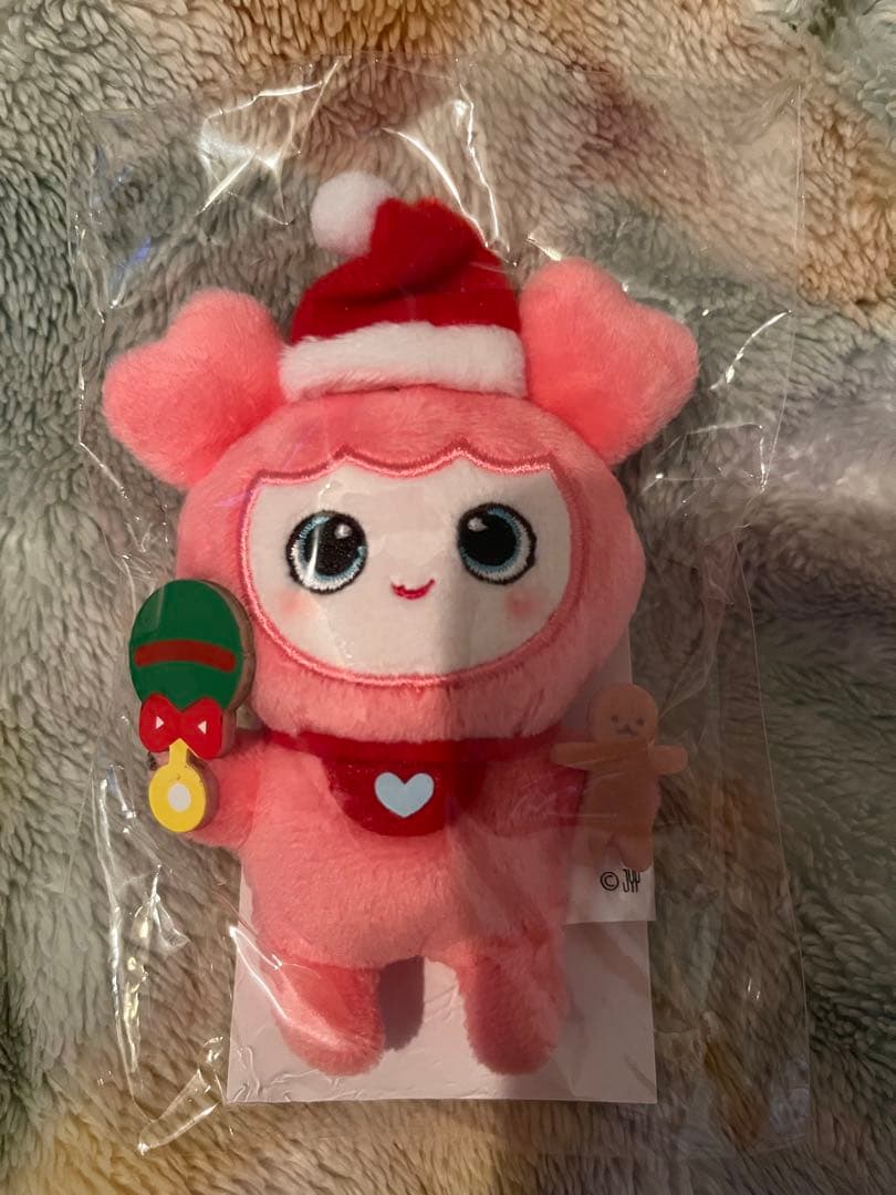新品！TWICE バッグチャーム モモ ベビーモブリーX’mas クリスマス