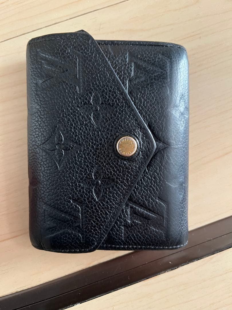 ルイヴィトンアンプラント　財布