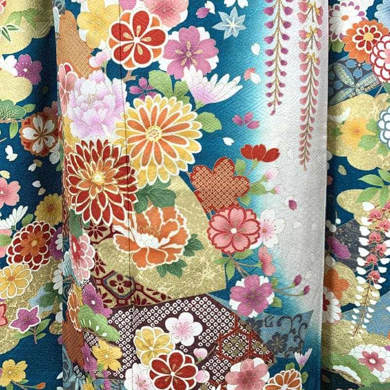 511z37〇銀通し 振袖 古典柄 金駒刺繍 金彩 青緑系〇美品 成人式 結婚式