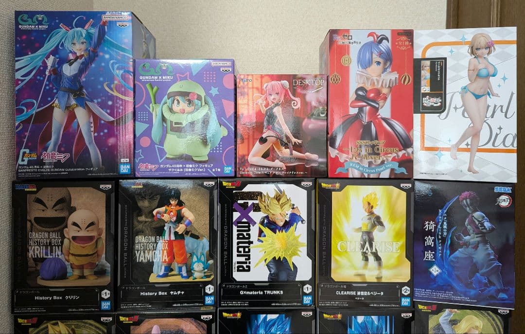 最新込み　プライズフィギュアまとめ売り　２７体　ジャンプ系　美少女系