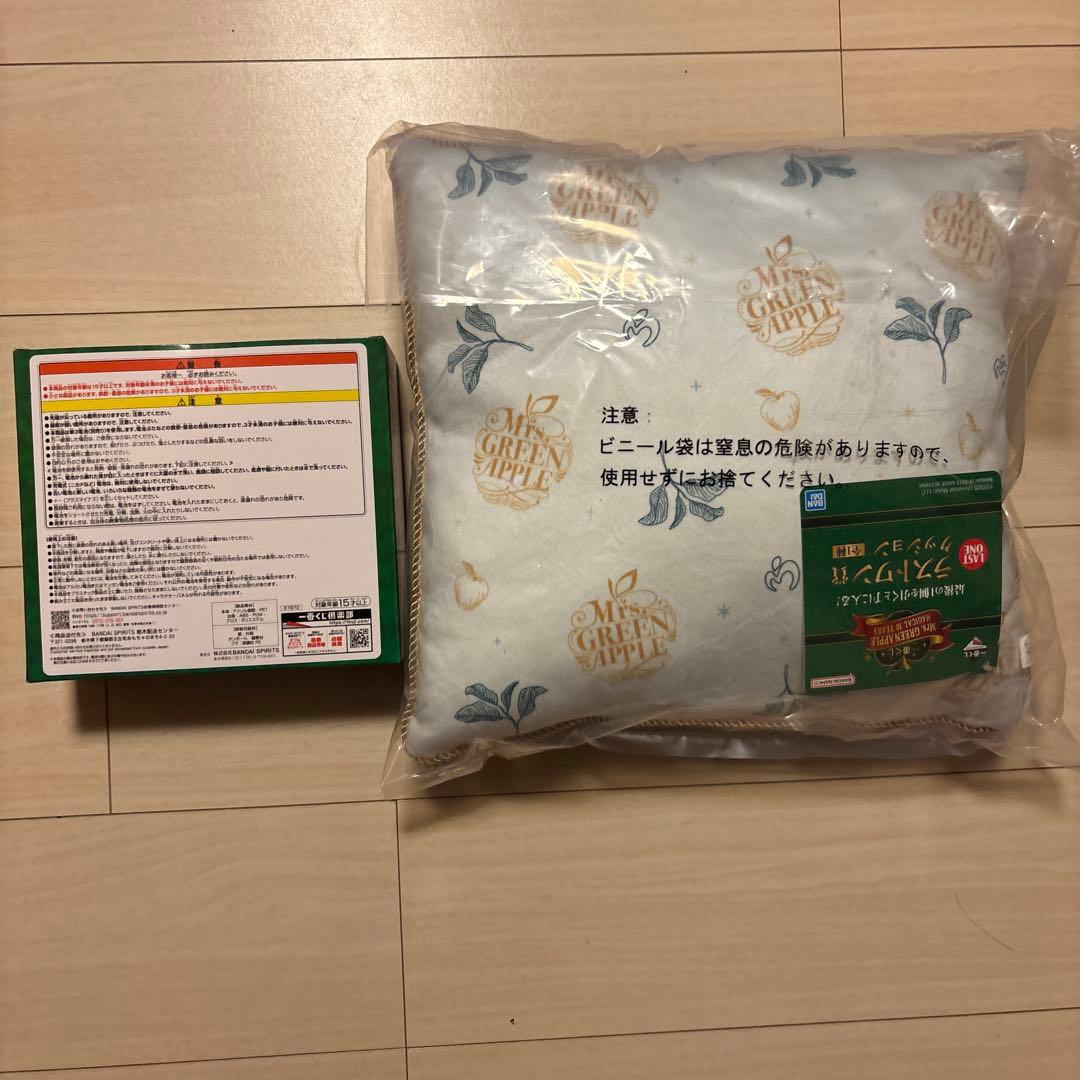 Mrs. GREEN APPLE クッション アクリルライト付き