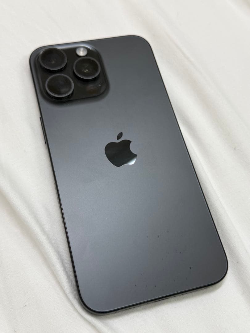 Apple iPhone 15 Pro Max米国版256GBシャッター音なし