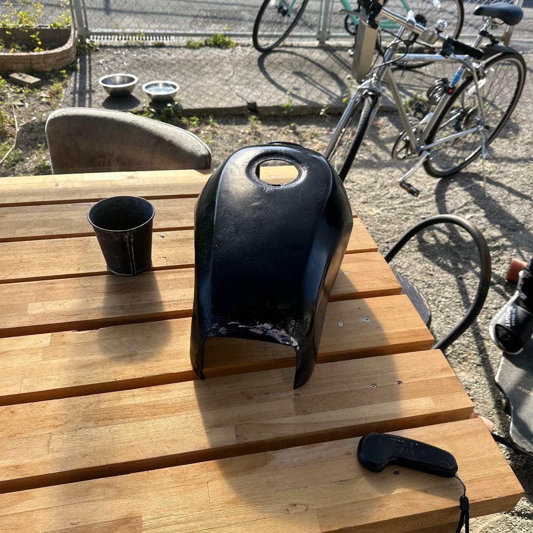 エイプ用CBXタンクカバー（ラメ塗装）