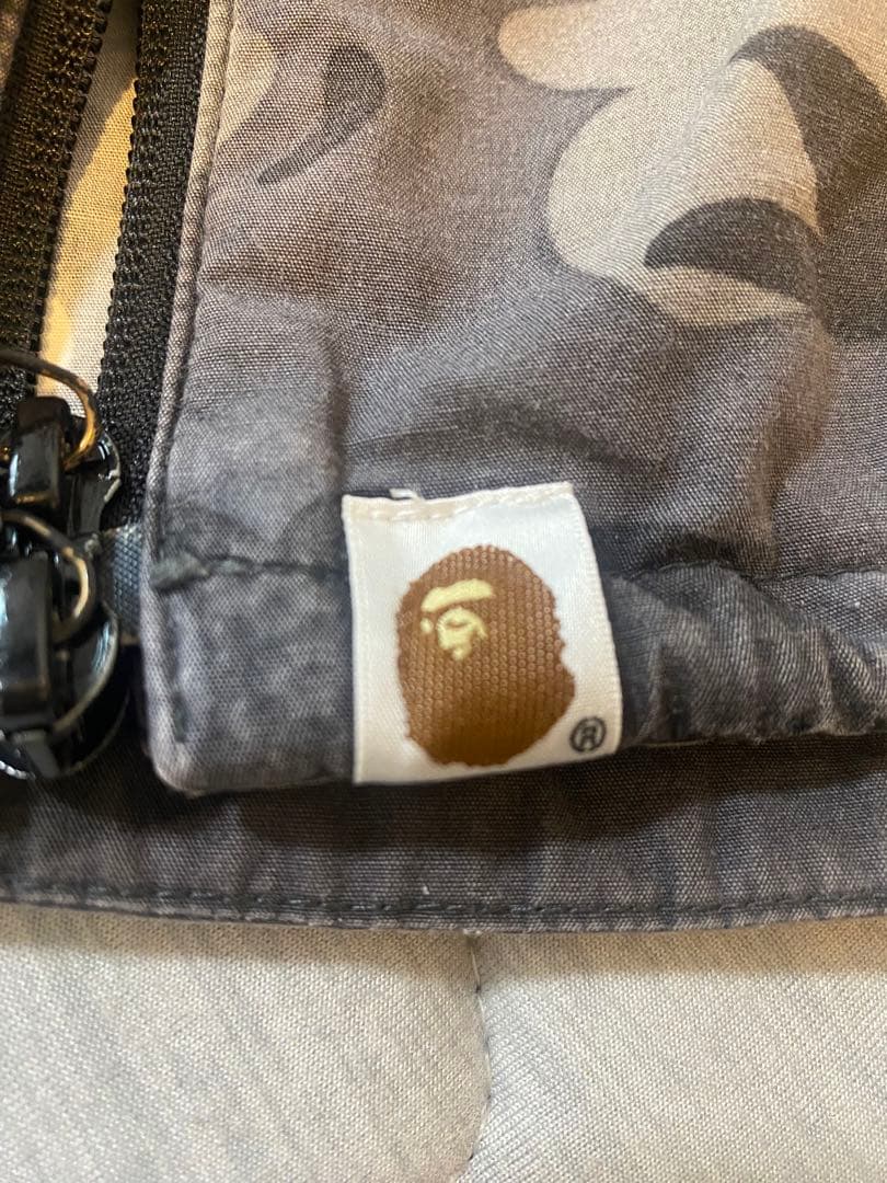 A Bathing Ape 迷彩フード付パーカー Lサイズ