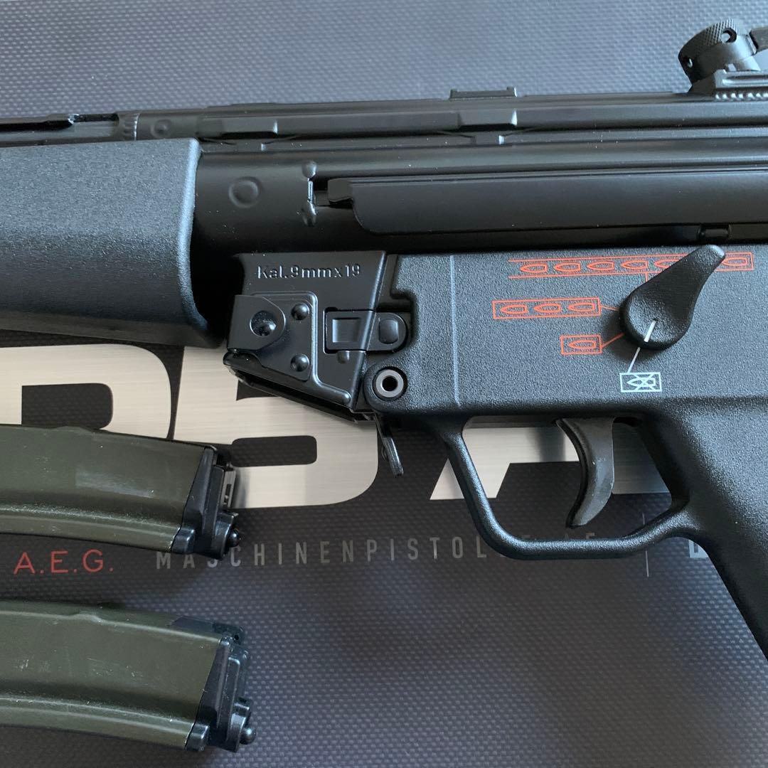 東京マルイ次世代電動ガン　mp5 A5 美品　予備マガジン付き