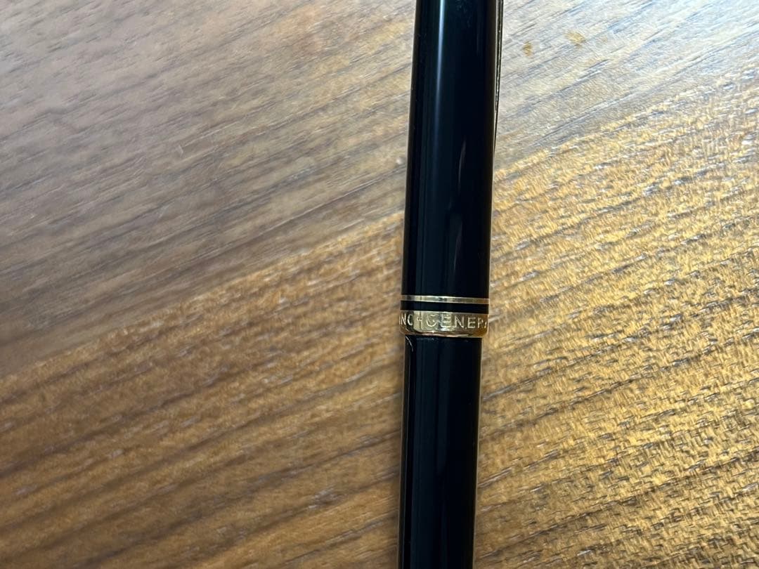 MONTBLANC ボールペン ケース 替え芯付き❗️