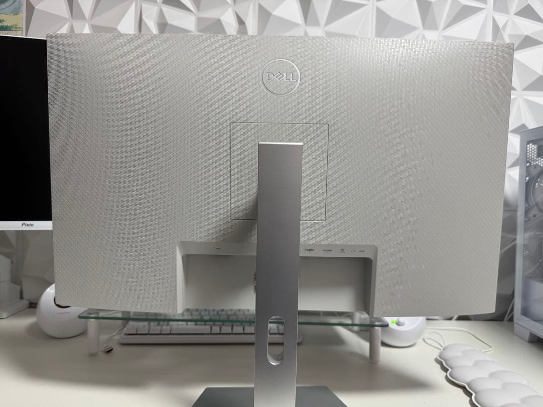 DELL S2722QC 27インチ 4K ジョンジョリーナジョリー5世