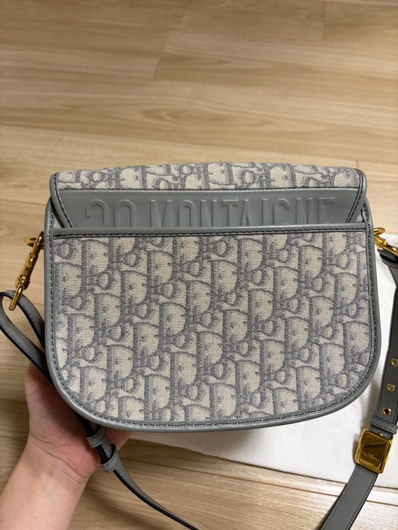 ゆら　Dior ボビー　ミディアム　グレー バッグ
