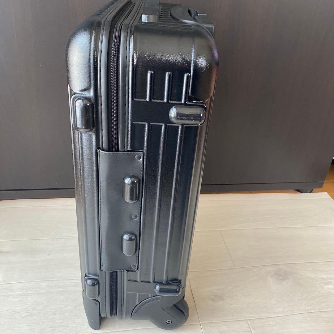 リモワ SALSA 35L 2輪 ブラック キャリーケース スーツケース