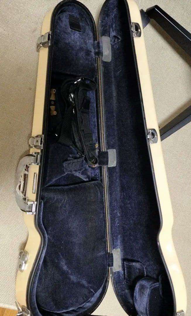 イーストマン バイオリンケース★KUN肩当なし★ Andreas Eastman