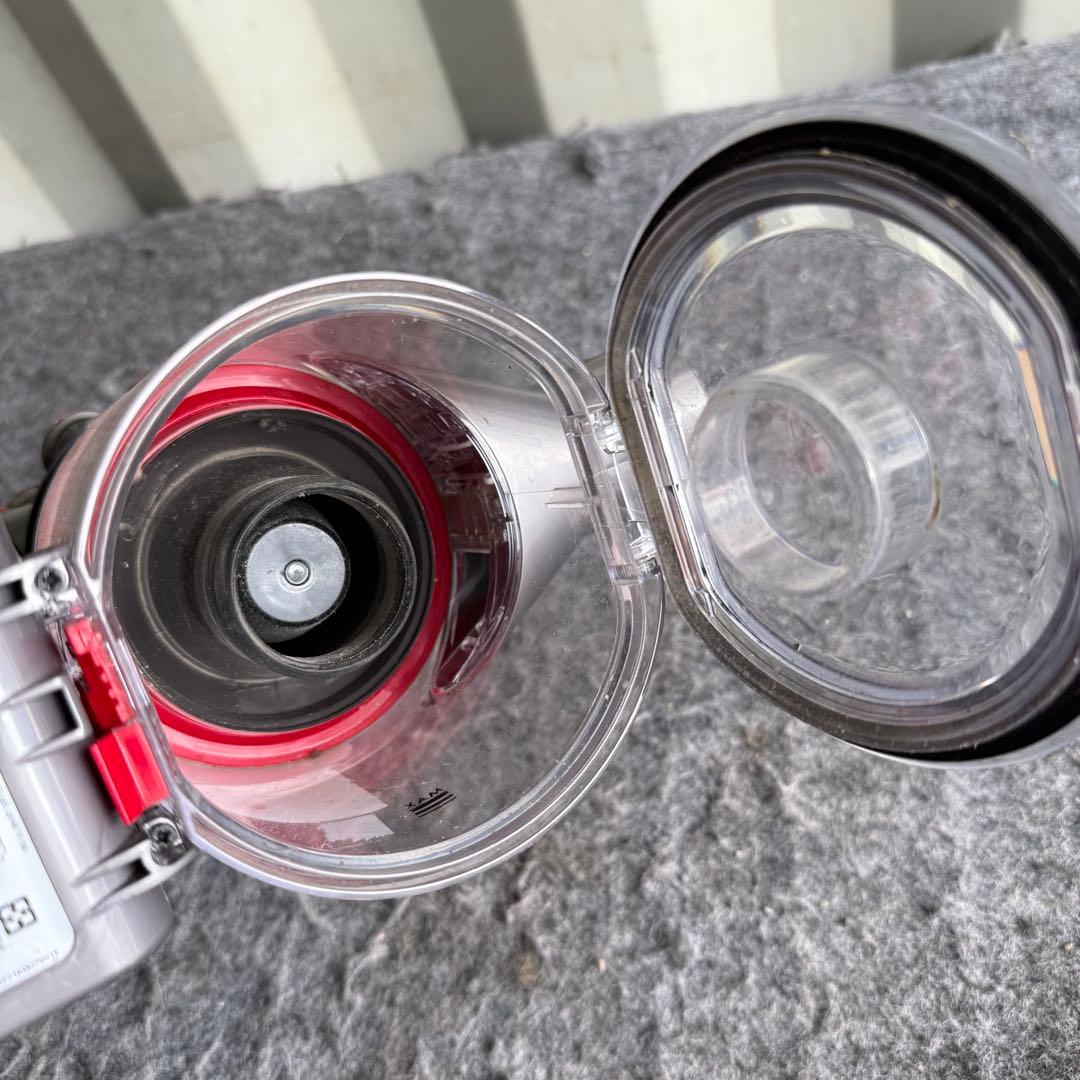 DJ65激安早い者勝ち✨ ダイソン V8 slim fluffy SV10K