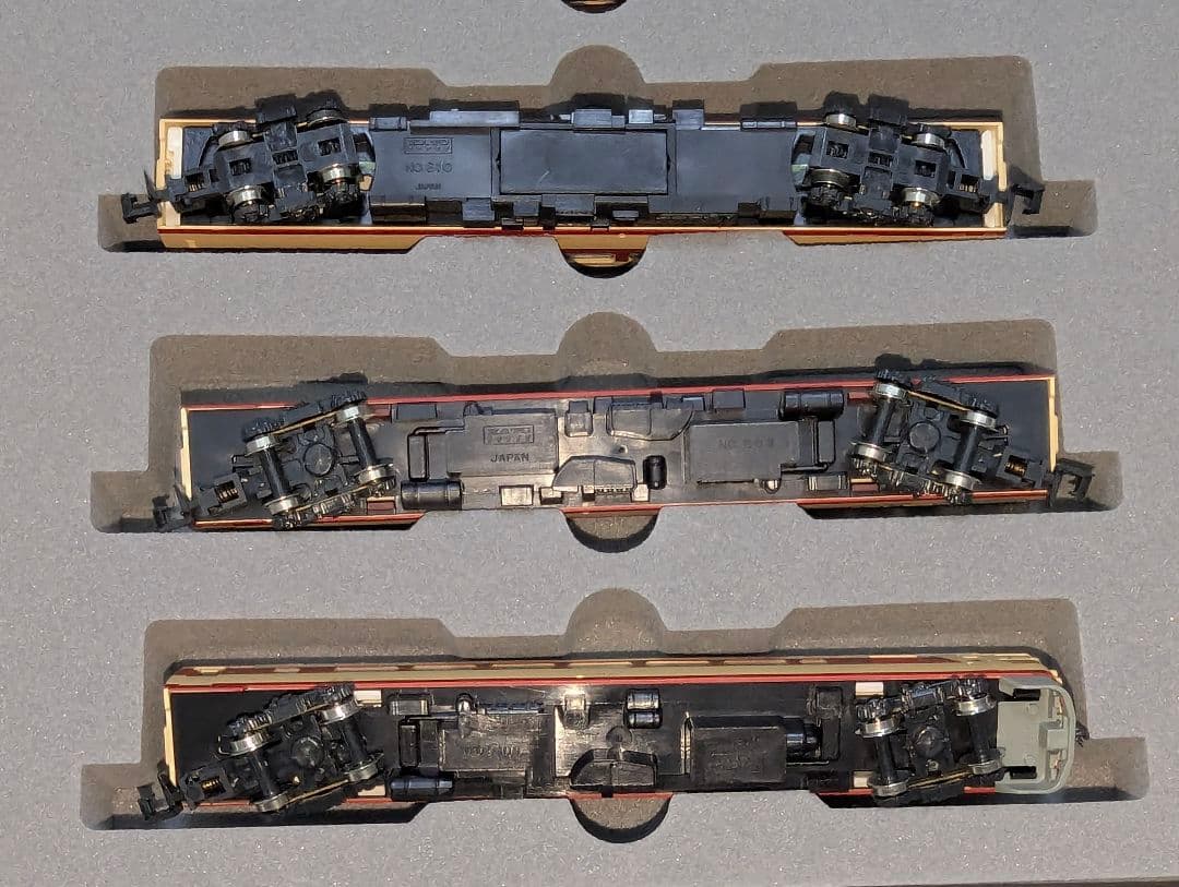 KATO　キハ82系　特急形気動車　【10-131】　Nゲージ