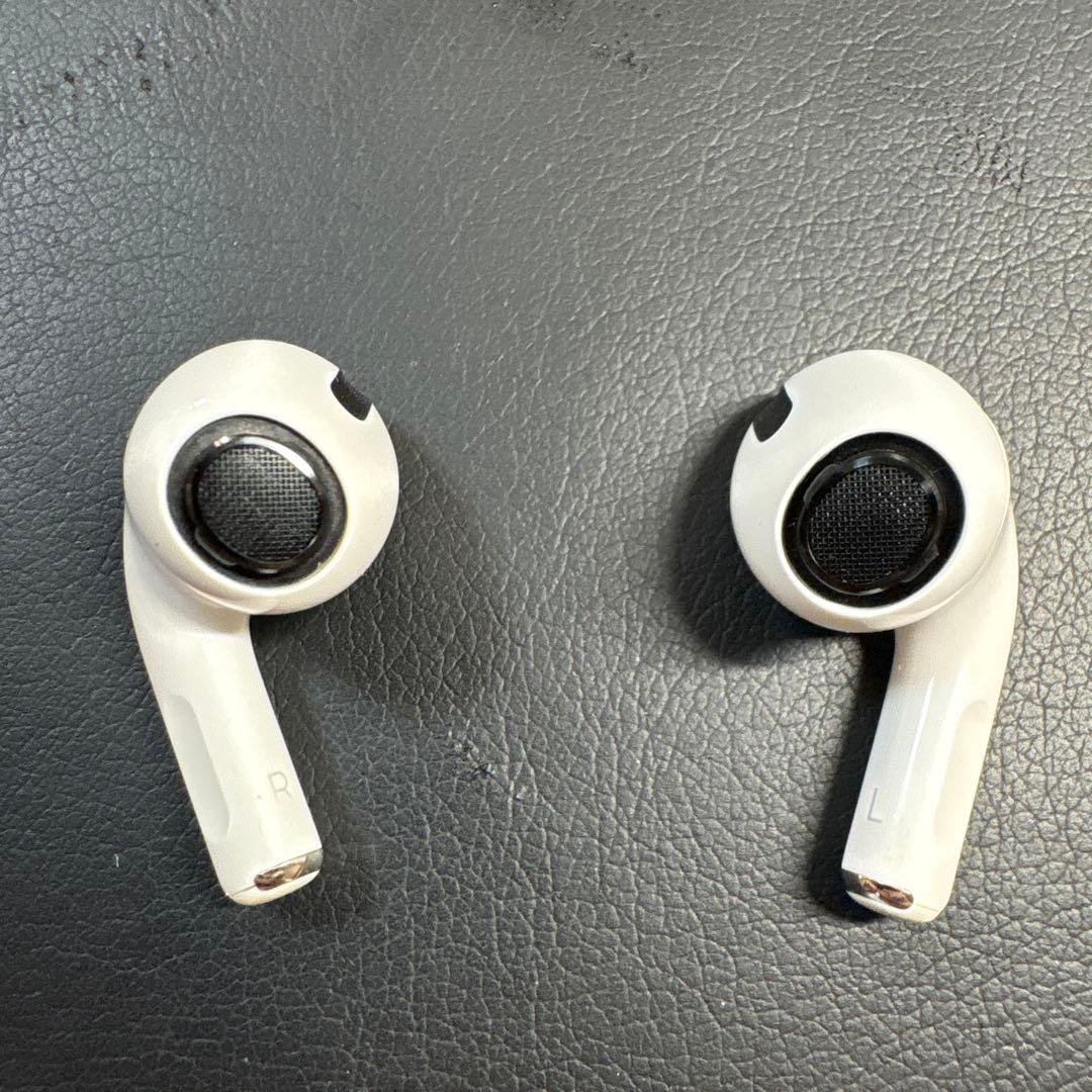 AirPods Pro 本体 充電ケース付き