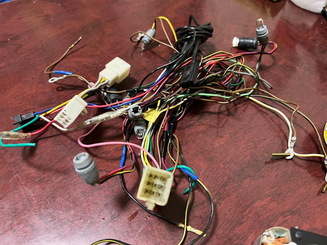 バイク メーターと配線一式ZRX1200R 2008年式J7