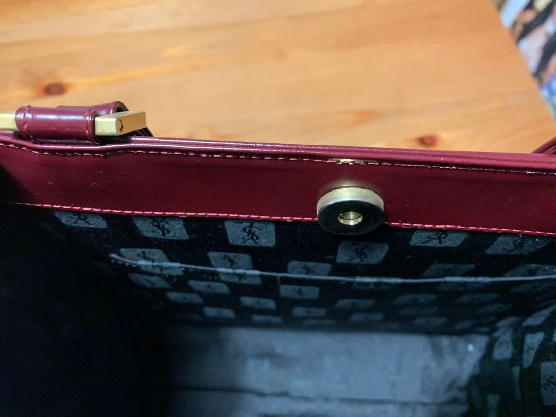美品 イヴ サンローラン ヴィンテージ YSL バーガンディ レザー