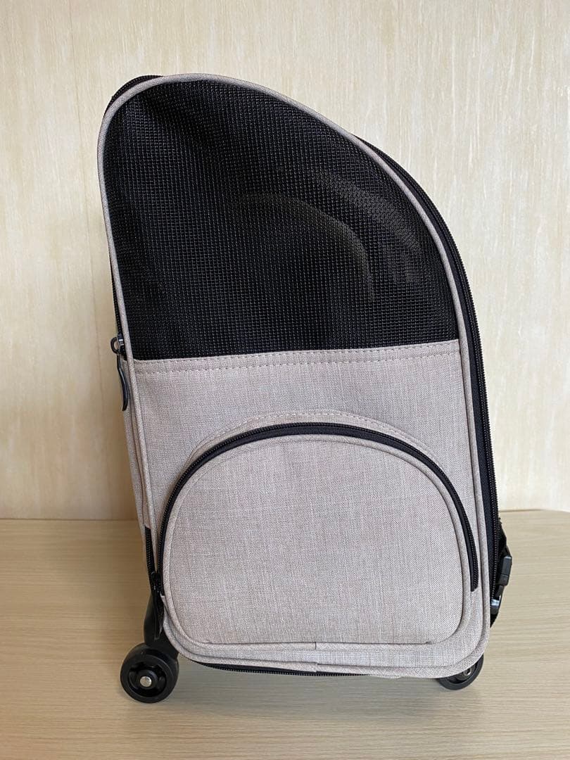 値下げ(13,000▶︎8,000)エアバギーフィット　ペットキャリー